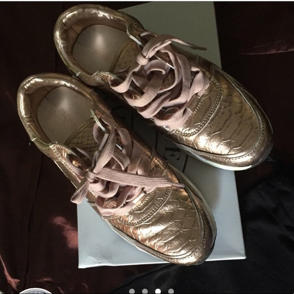 Pink Sneakers 💗 - Picture 3 of 4